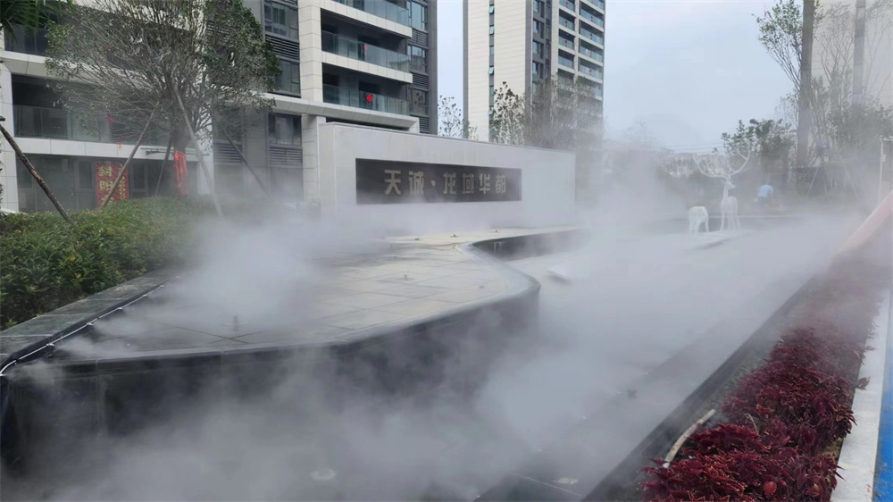 新鄉(xiāng)長(zhǎng)垣小區(qū)霧森